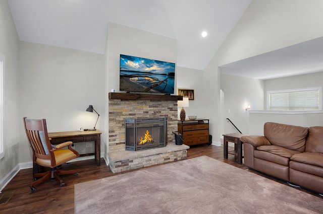 218 Oak Wood Lane, Ellijay, GA 30540