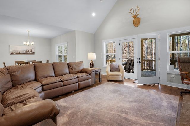 218 Oak Wood Lane, Ellijay, GA 30540