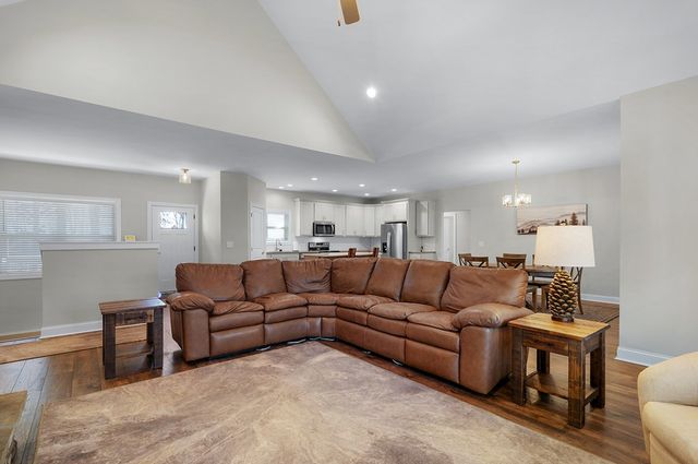 218 Oak Wood Lane, Ellijay, GA 30540