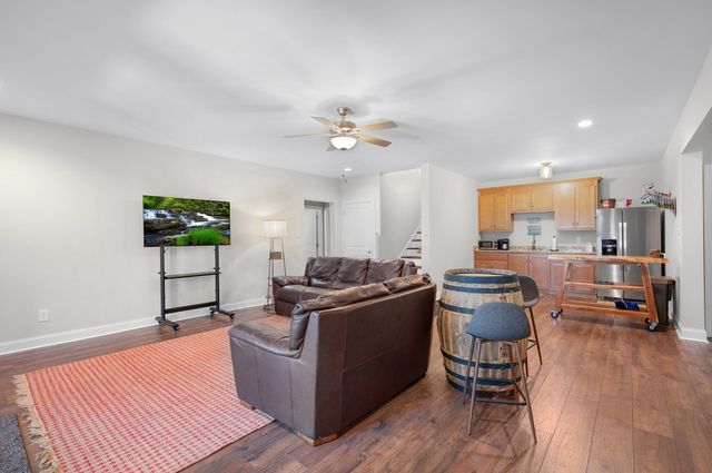 218 Oak Wood Lane, Ellijay, GA 30540