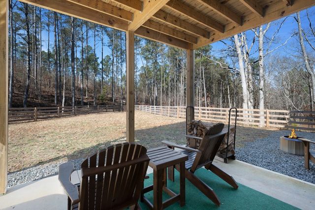 218 Oak Wood Lane, Ellijay, GA 30540