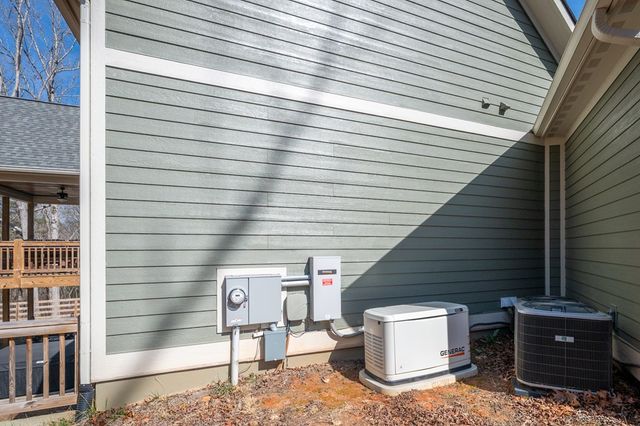 218 Oak Wood Lane, Ellijay, GA 30540