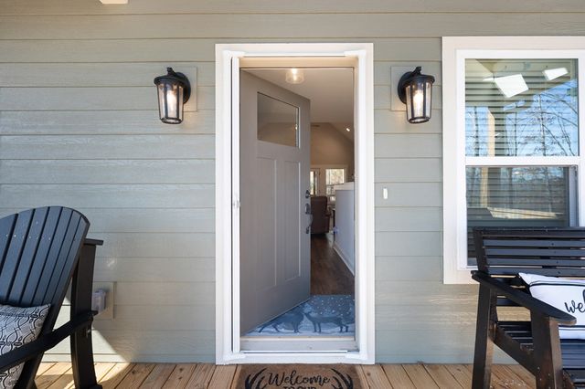 218 Oak Wood Lane, Ellijay, GA 30540