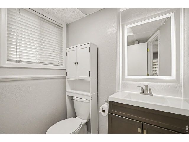 2113 Bowen St, Longmont, CO 80501