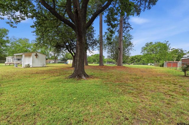 804 S Mill St, Winnsboro, TX 75494
