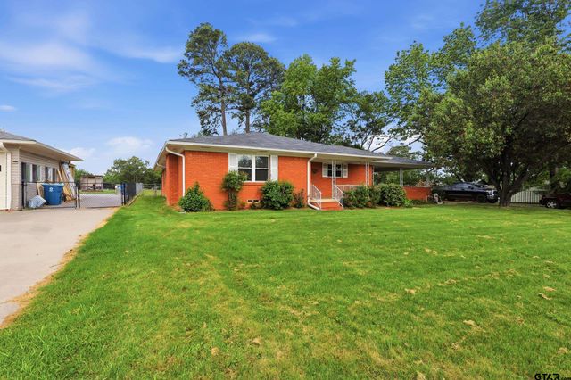 804 S Mill St, Winnsboro, TX 75494