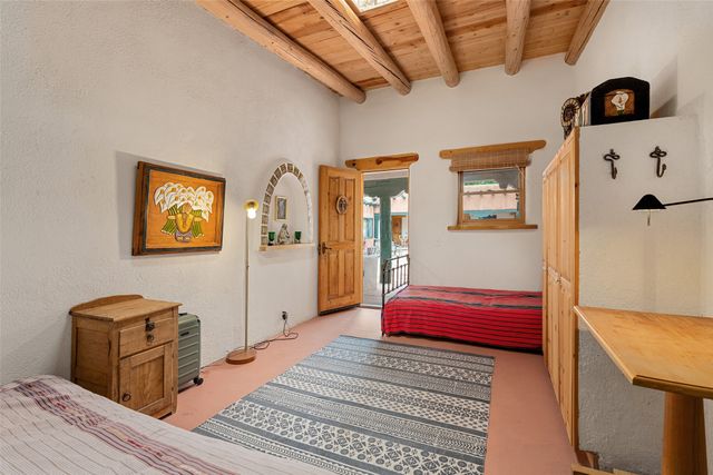 18 Destierro Trail, Pojoaque, NM 87506