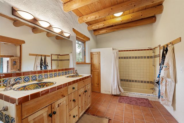 18 Destierro Trail, Pojoaque, NM 87506