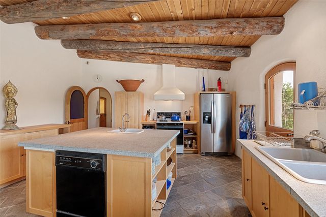 18 Destierro Trail, Pojoaque, NM 87506