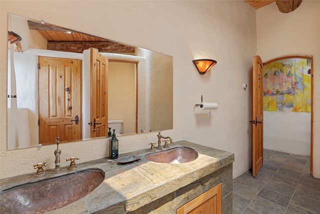 18 Destierro Trail, Pojoaque, NM 87506