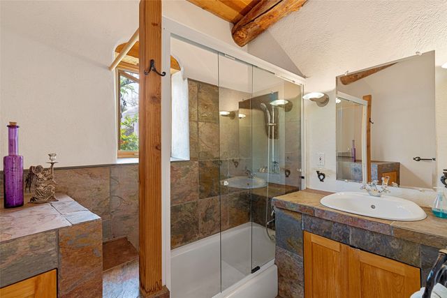 18 Destierro Trail, Pojoaque, NM 87506