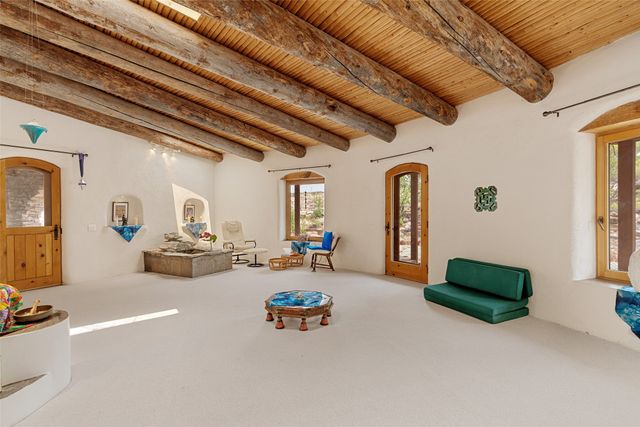 18 Destierro Trail, Pojoaque, NM 87506