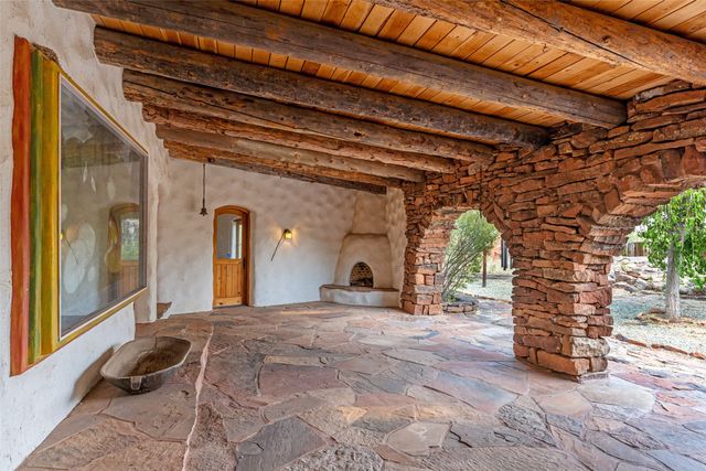 18 Destierro Trail, Pojoaque, NM 87506
