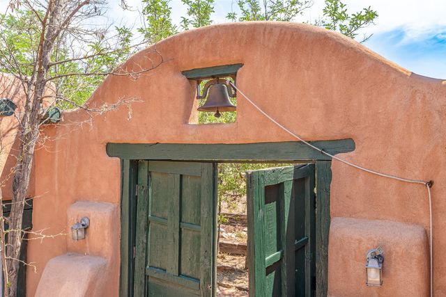 18 Destierro Trail, Pojoaque, NM 87506