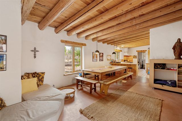 18 Destierro Trail, Pojoaque, NM 87506