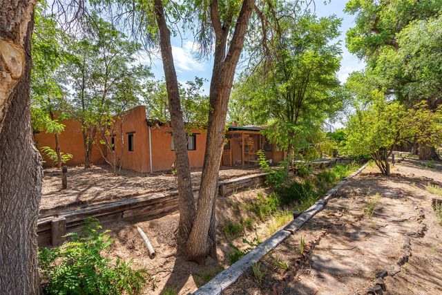 18 Destierro Trail, Pojoaque, NM 87506