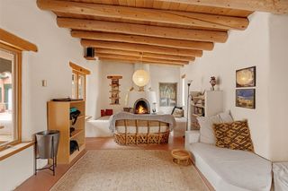 18 Destierro Trail, Pojoaque, NM 87506
