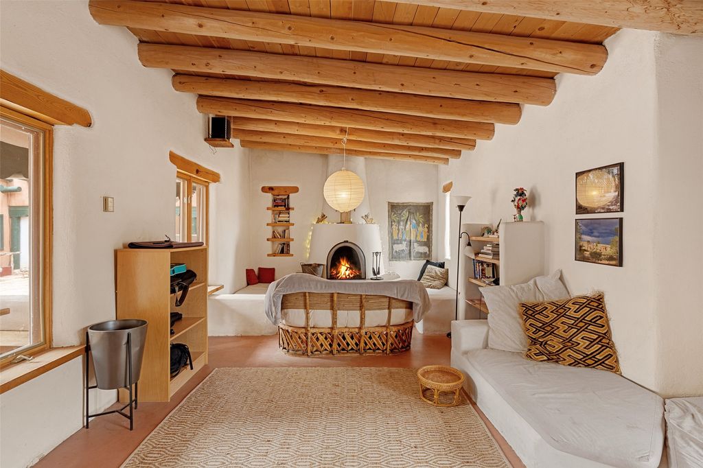 18 Destierro Trail, Pojoaque, NM 87506