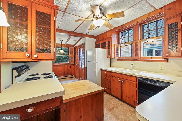 34 S 24TH ST, Camp Hill, PA 17011