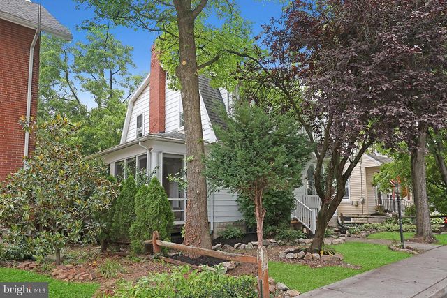 34 S 24TH ST, Camp Hill, PA 17011