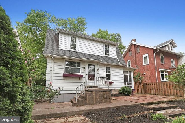 34 S 24TH ST, Camp Hill, PA 17011