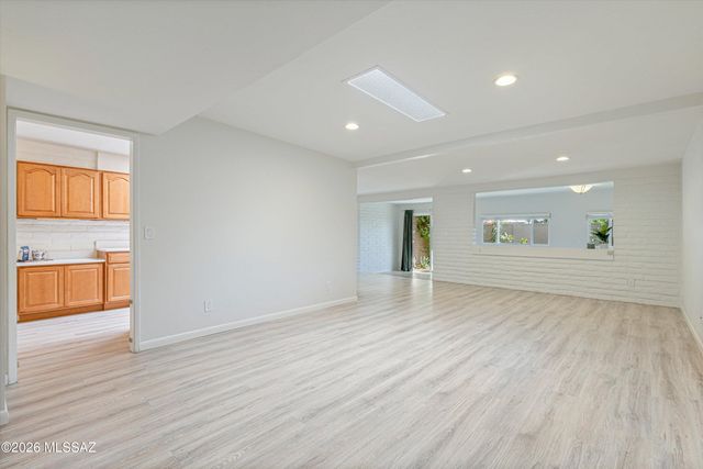 88 E Cholla Shadows Drive, Oro Valley, AZ 85704