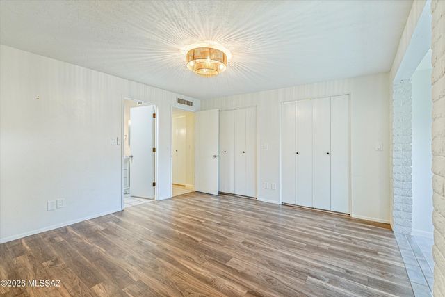 88 E Cholla Shadows Drive, Oro Valley, AZ 85704