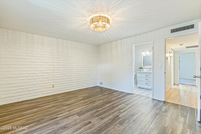 88 E Cholla Shadows Drive, Oro Valley, AZ 85704