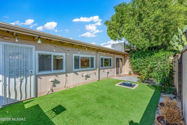 88 E Cholla Shadows Drive, Oro Valley, AZ 85704
