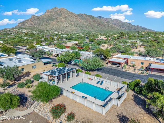 88 E Cholla Shadows Drive, Oro Valley, AZ 85704