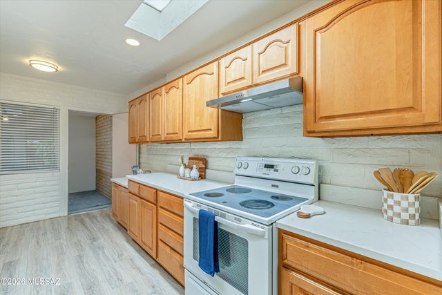 88 E Cholla Shadows Drive, Oro Valley, AZ 85704