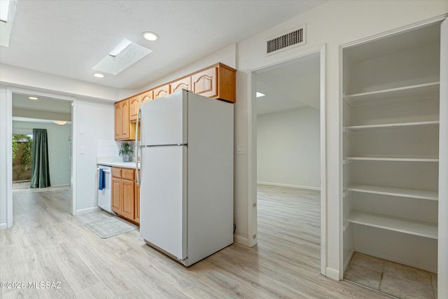 88 E Cholla Shadows Drive, Oro Valley, AZ 85704