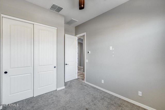 2661 S OLYMPIC Drive, Gilbert, AZ 85295