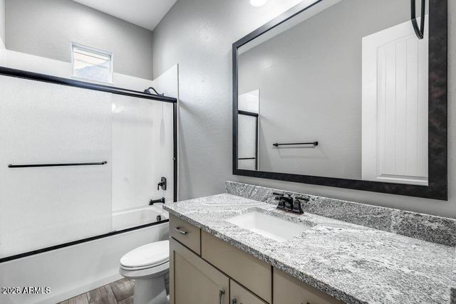 2661 S OLYMPIC Drive, Gilbert, AZ 85295