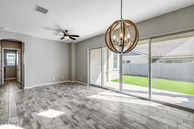 2661 S OLYMPIC Drive, Gilbert, AZ 85295