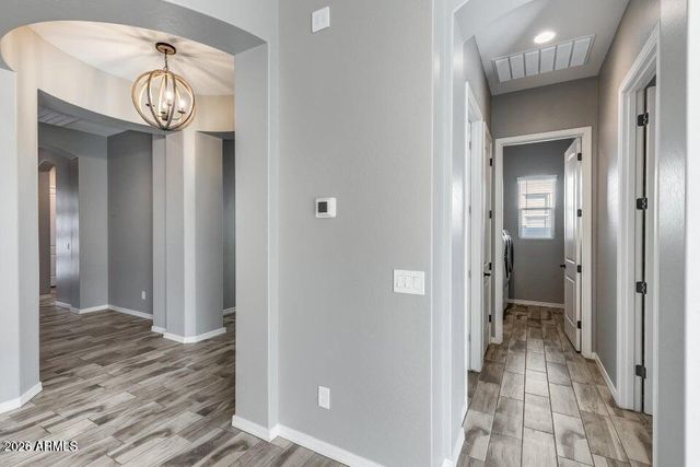 2661 S OLYMPIC Drive, Gilbert, AZ 85295