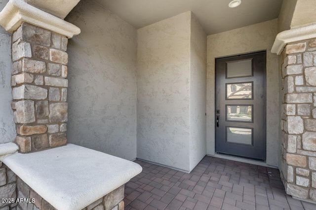 2661 S OLYMPIC Drive, Gilbert, AZ 85295