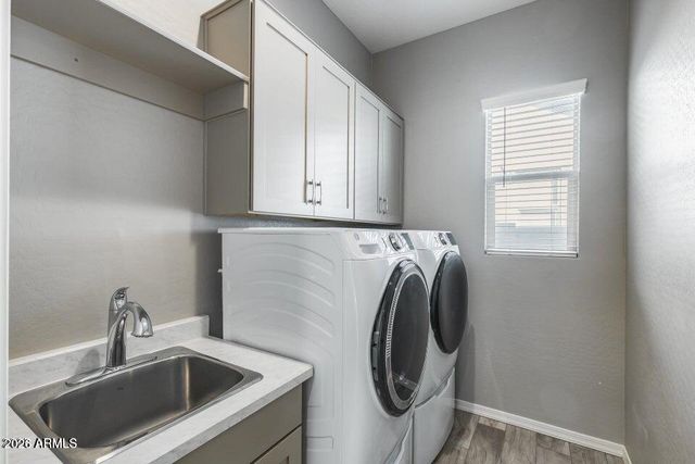 2661 S OLYMPIC Drive, Gilbert, AZ 85295