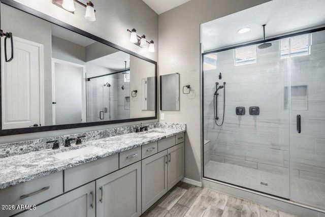 2661 S OLYMPIC Drive, Gilbert, AZ 85295