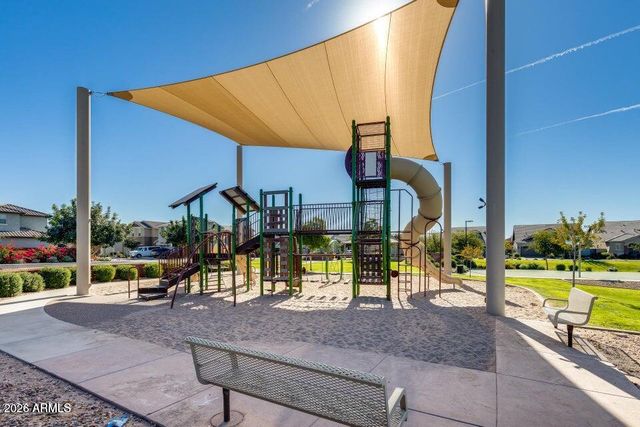 2661 S OLYMPIC Drive, Gilbert, AZ 85295