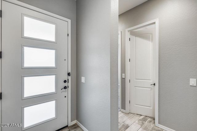 2661 S OLYMPIC Drive, Gilbert, AZ 85295