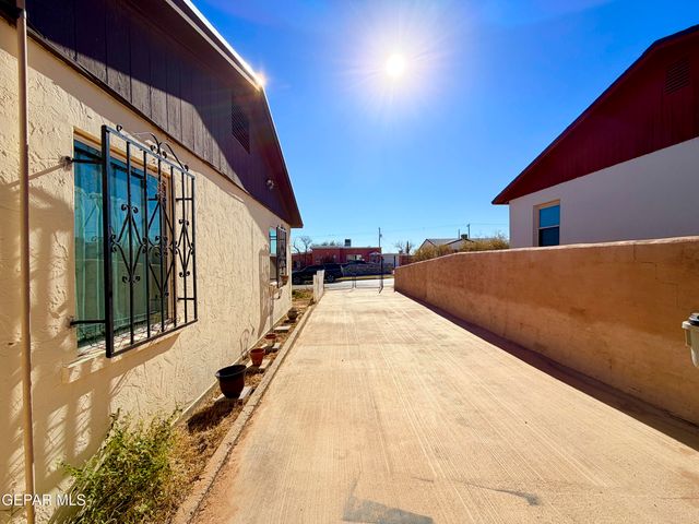 3329 HARRISON Avenue, El Paso, TX 79930