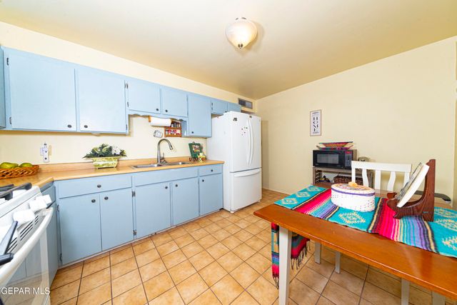 3329 HARRISON Avenue, El Paso, TX 79930