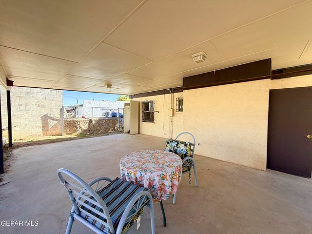 3329 HARRISON Avenue, El Paso, TX 79930