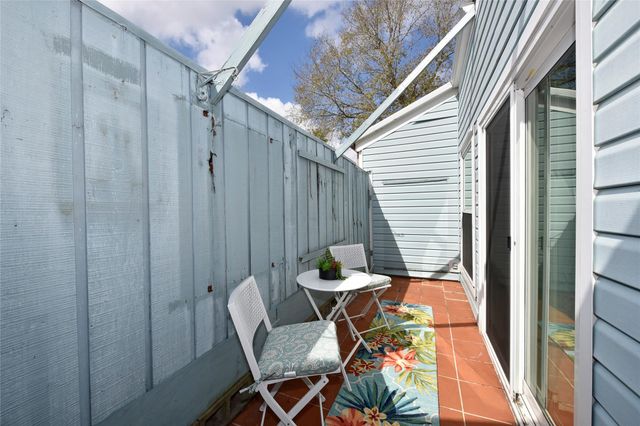 900 Chateau Place, Richmond, TX 77469