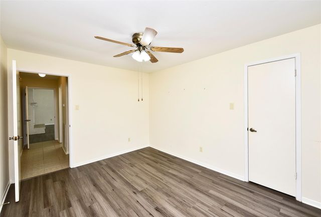 900 Chateau Place, Richmond, TX 77469