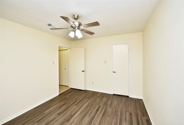 900 Chateau Place, Richmond, TX 77469