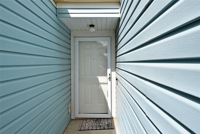 900 Chateau Place, Richmond, TX 77469