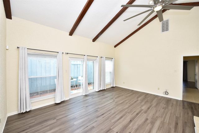 900 Chateau Place, Richmond, TX 77469