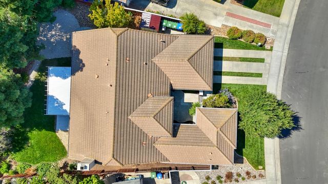 9328 Nestani Way, Elk Grove, CA 95758